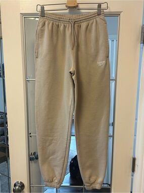 Reebok Women’s Sandstone Beige Fleece Sweatpants- XS